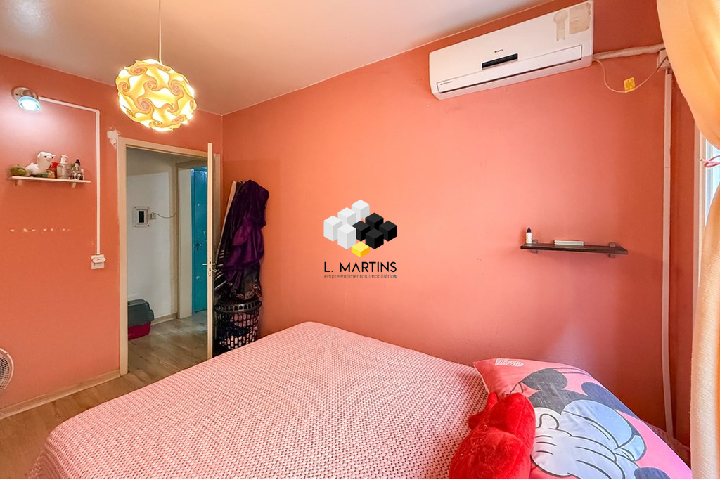 Apartamento com 1 Dormitórios à venda, 43 m² por R$ 165.000,00 Apartamento com 1 Dormitórios à venda, 43 m² por R$ 165.000,00