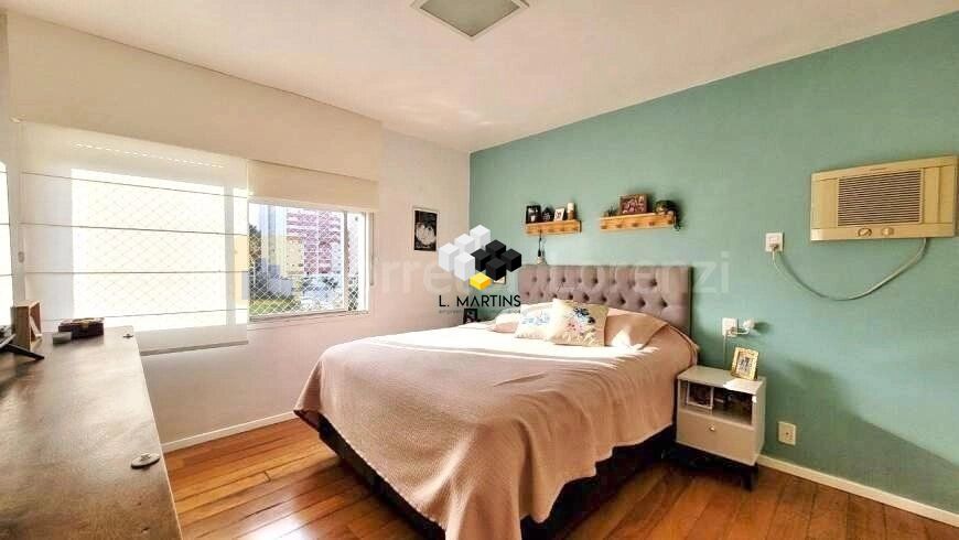 Casa à venda com 2 quartos, 94m² - Foto 10