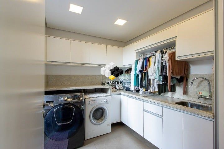 Casa de Condomínio de 5 quartos, 458m² no bairro Pedra Redonda, em Porto Alegre | Eu Corretor