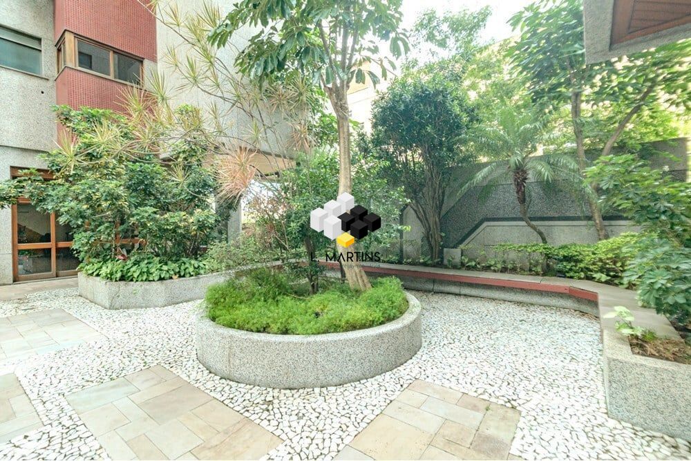 img120363890