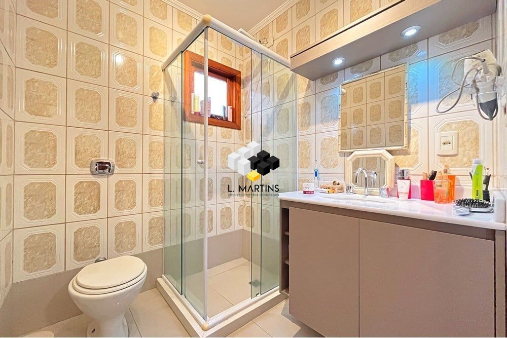 Casa de 3 quartos, 215m² no bairro Espírito Santo, em Porto Alegre | Eu Corretor