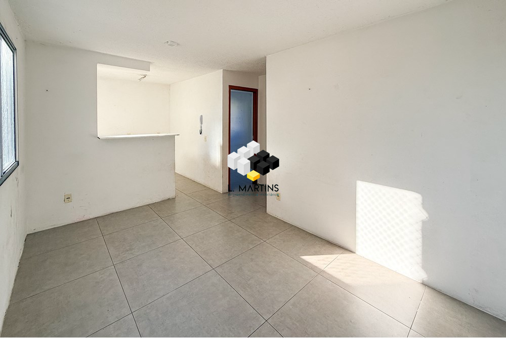 Apartamento à venda com 2 quartos, 42m² - Foto 4
