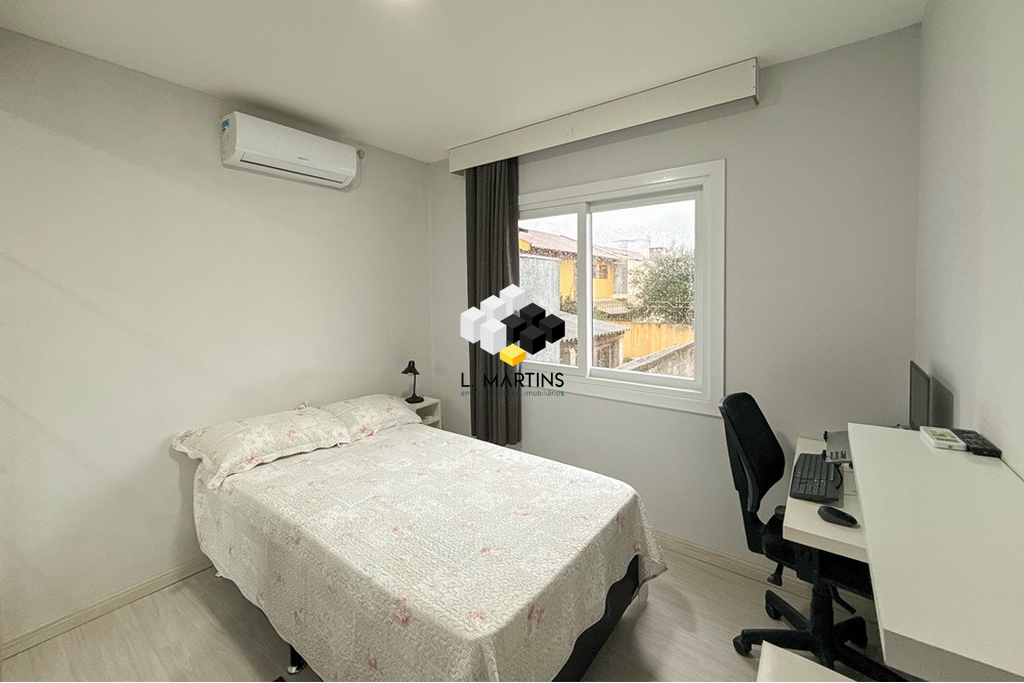 Casa à venda com 5 quartos, 195m² - Foto 32
