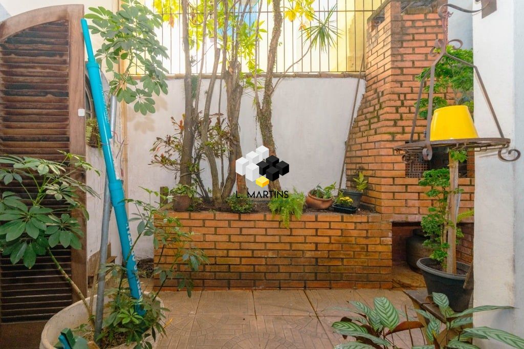 Casa à venda com 3 quartos, 130m² - Foto 33
