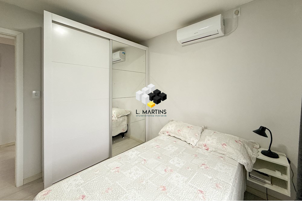 Casa à venda com 5 quartos, 195m² - Foto 34