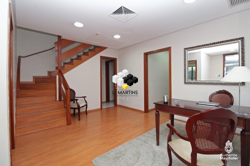 Prédio comercial/residencial à venda  no Auxiliadora - Porto Alegre, RS. Imóveis