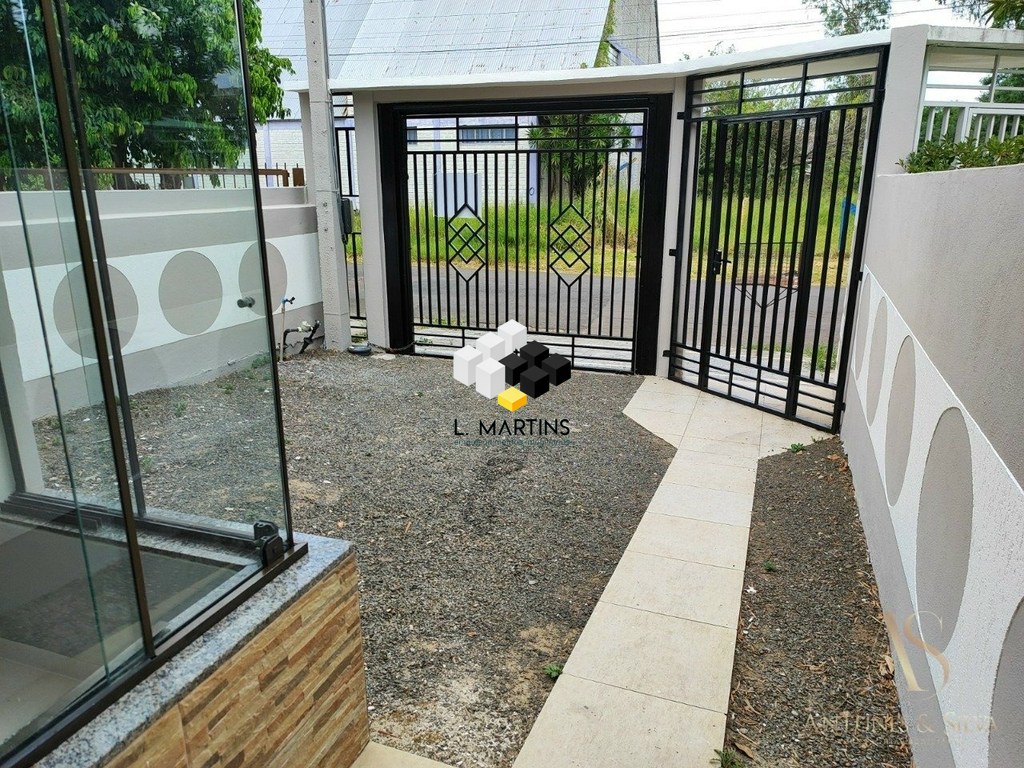 Casa à venda com 2 quartos, 96m² - Foto 4
