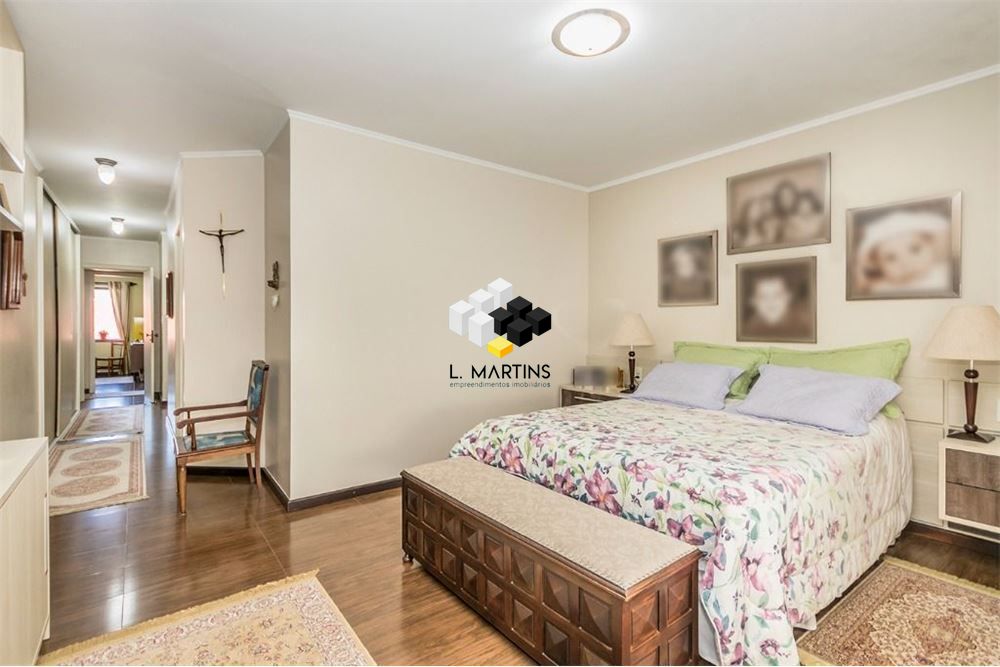 Casa de 4 quartos, 525m² no bairro Jardim Sabará, em Porto Alegre | Eu Corretor