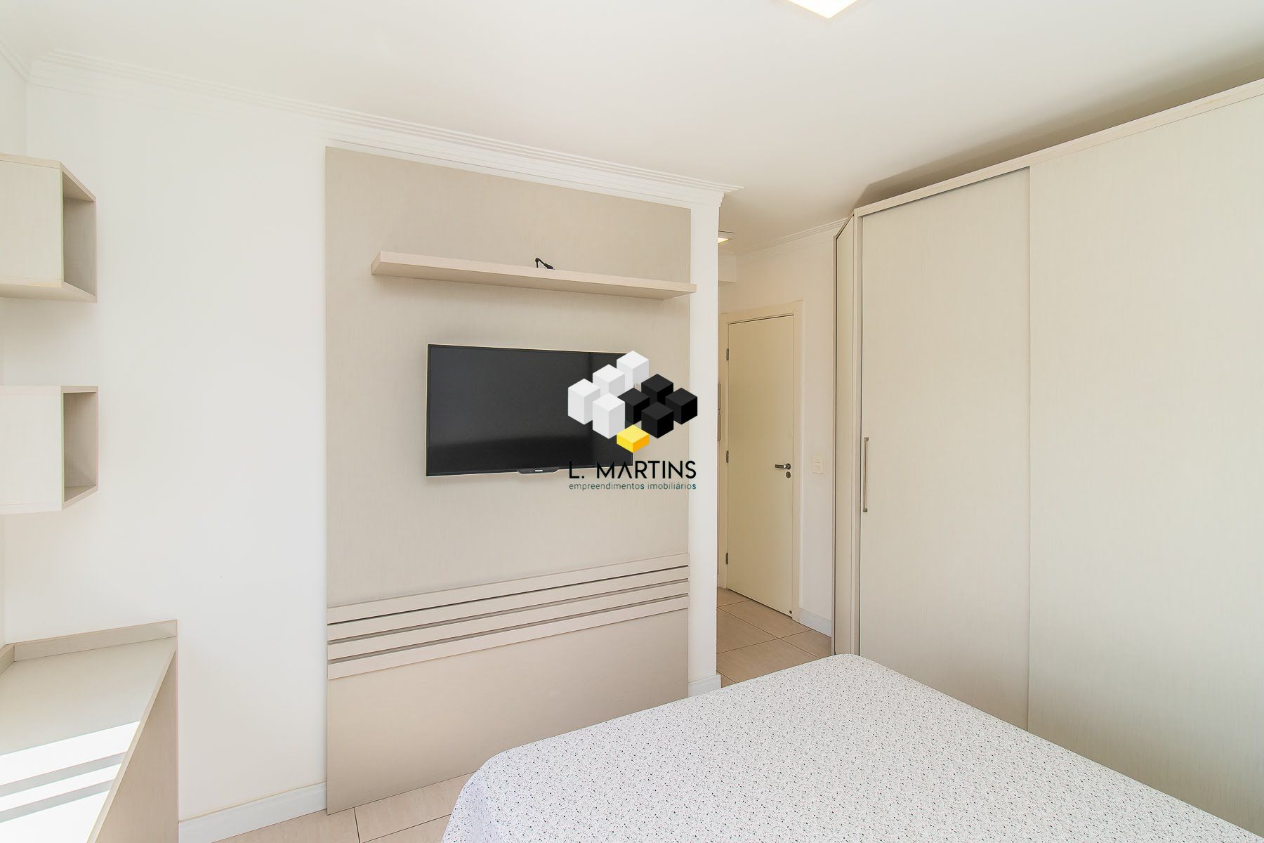 Apartamento à venda com 2 quartos, 74m² - Foto 25