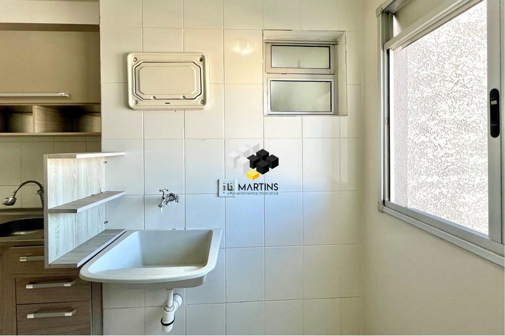 Apartamento com 3 Dormitórios à venda, 57 m² por R$ 265.000,00 Apartamento com 3 Dormitórios à venda, 57 m² por R$ 265.000,00