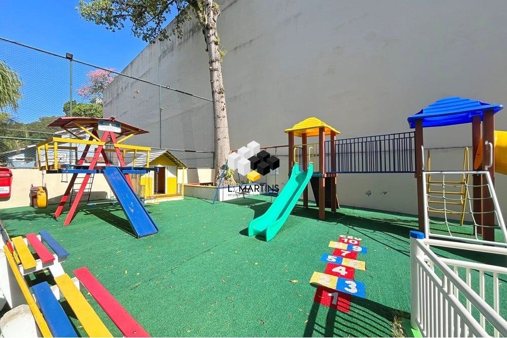 img199523790
