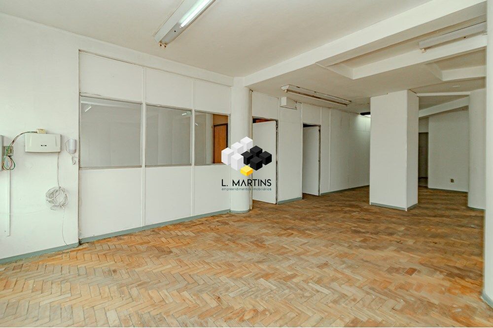 Sala Comercial de 410m² no bairro São Geraldo, em Porto Alegre | Eu Corretor