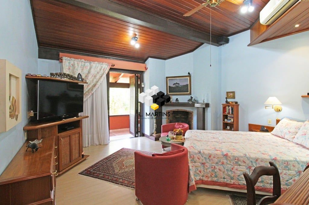 img120384637