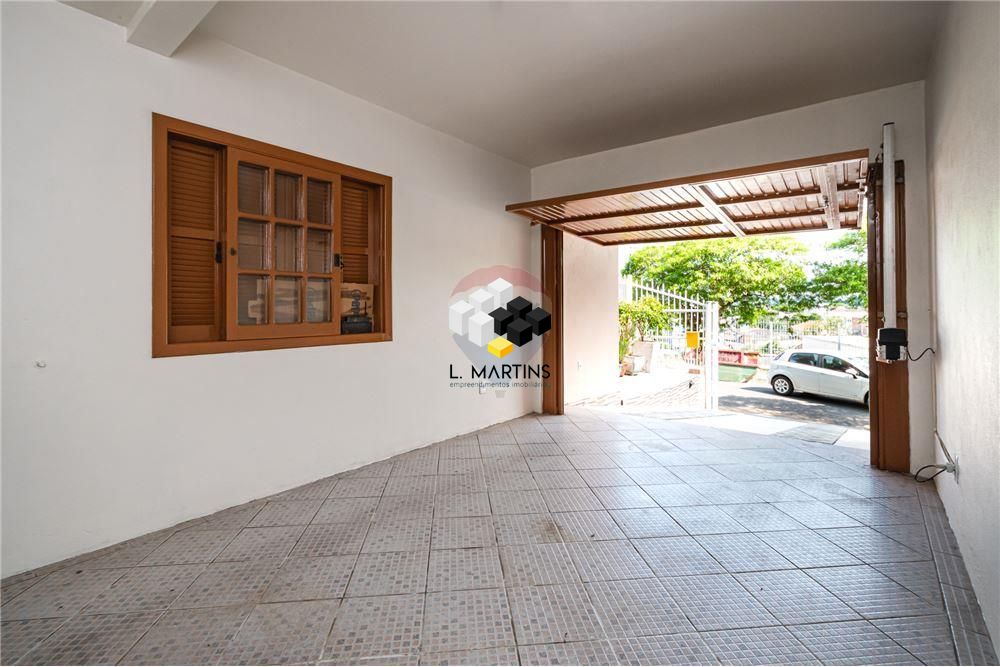 Casa à venda com 4 quartos, 250m² - Foto 42