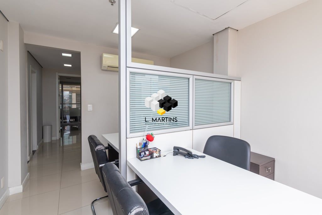 Sala Comercial de 344m² no bairro Moinhos de Vento, em Porto Alegre | Eu Corretor