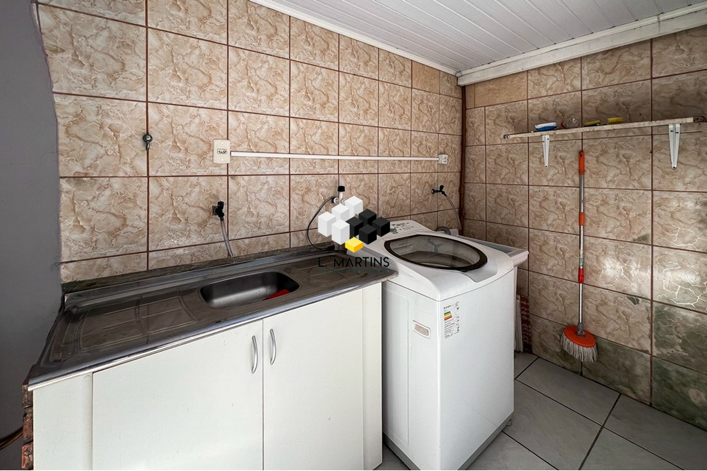 Casa à venda com 2 quartos, 82m² - Foto 17