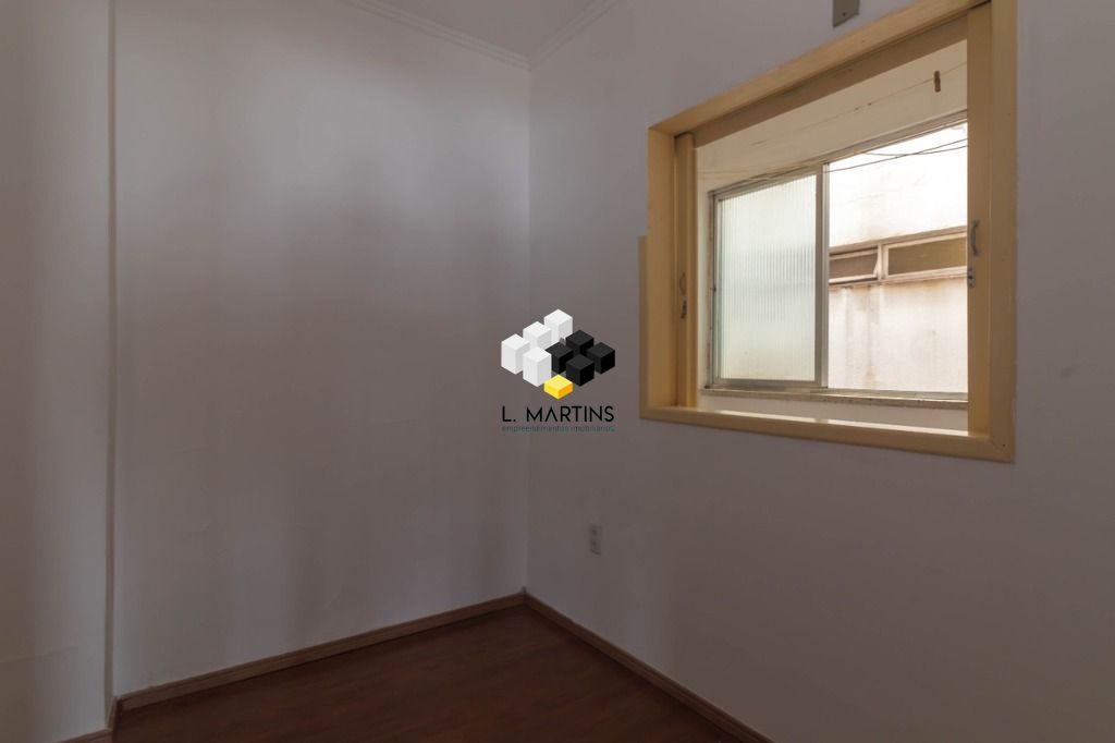 img196421744