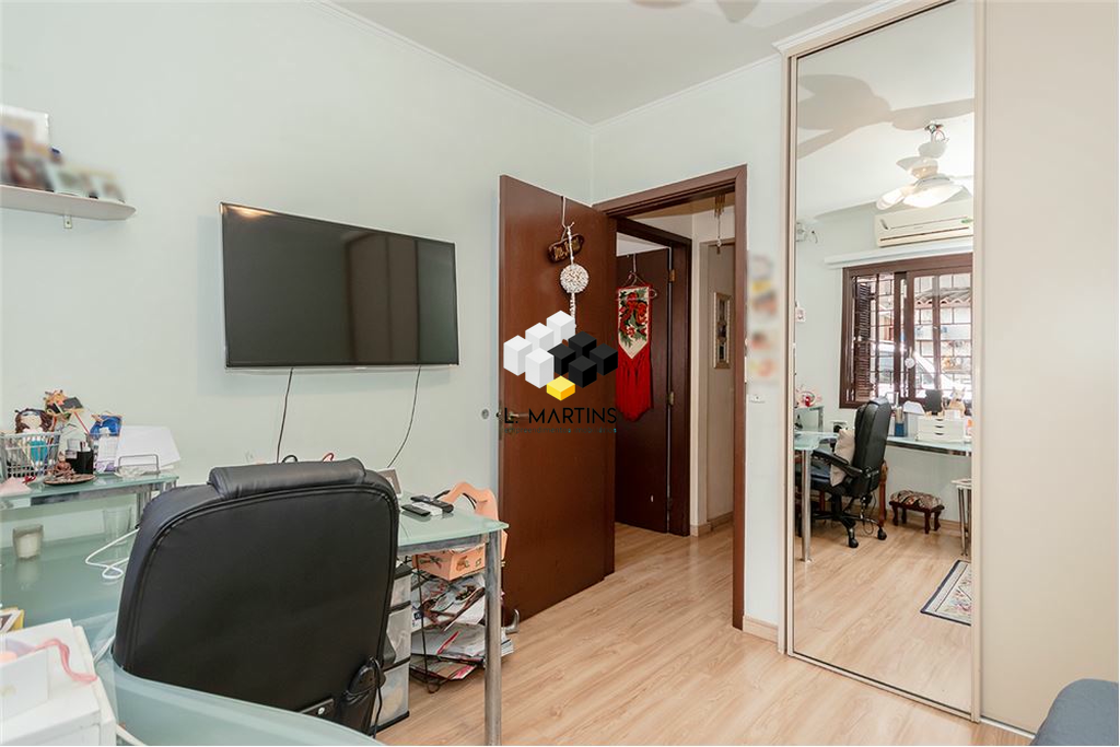 Casa de 4 quartos, 174m² no bairro Moinhos de Vento, em Porto Alegre | Eu Corretor