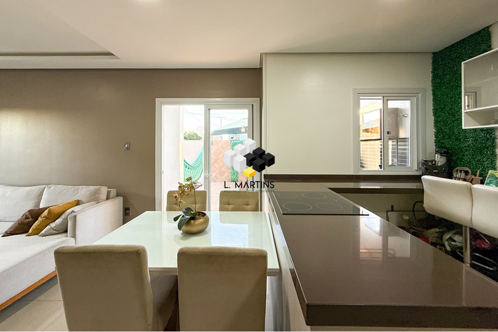Casa à venda com 3 quartos, 93m² - Foto 14