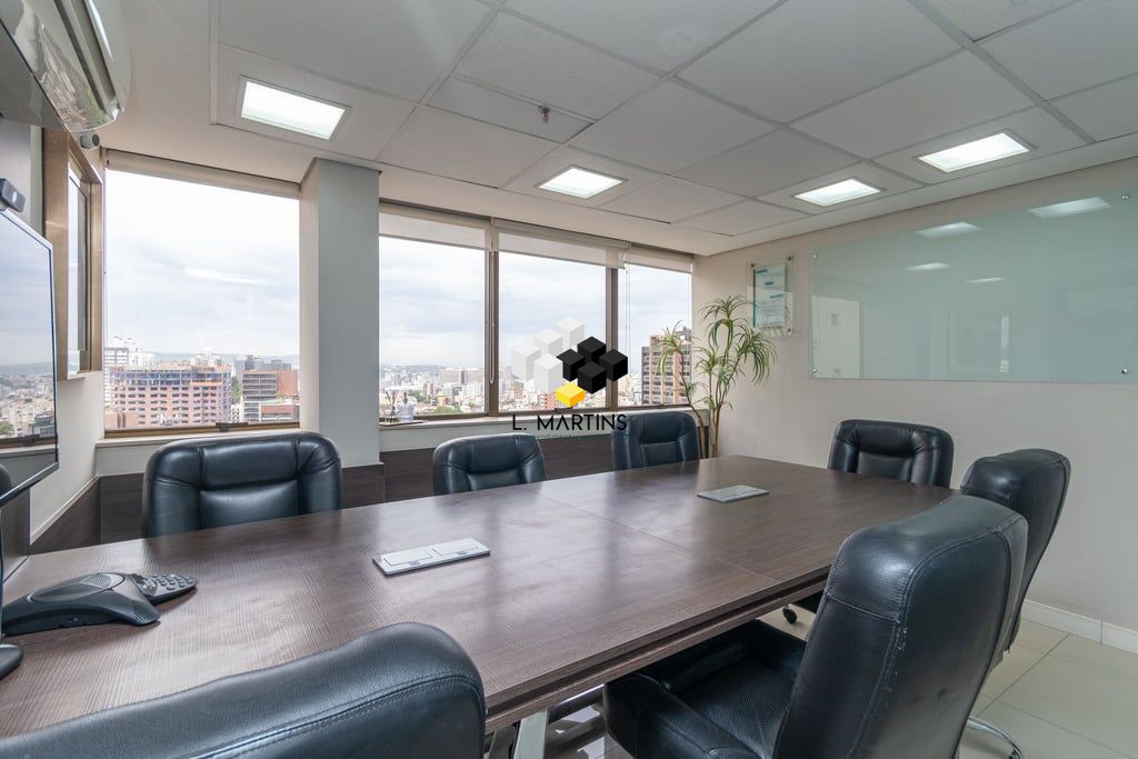 Sala Comercial de 344m² no bairro Moinhos de Vento, em Porto Alegre | Eu Corretor