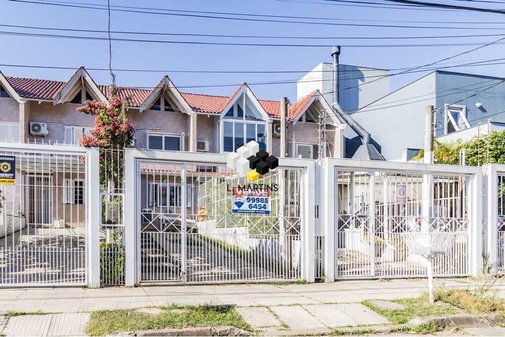 Casa à venda  no Guarujá - Porto Alegre, RS. Imóveis