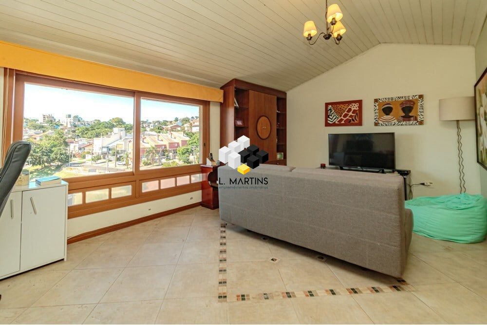 Casa de 3 quartos, 160m² no bairro Chácara das Pedras, em Porto Alegre | Eu Corretor