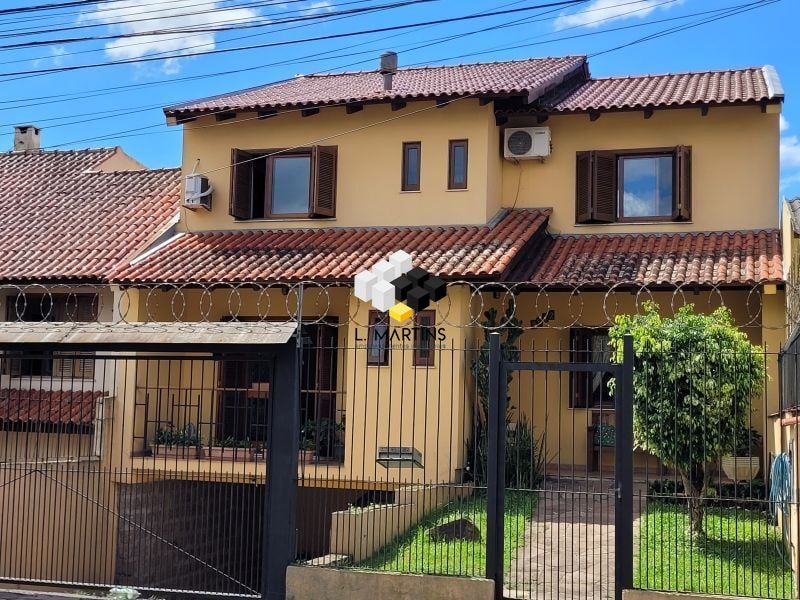 Casa à venda  no Tristeza - Porto Alegre, RS. Imóveis