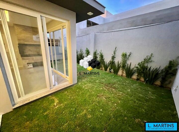 Casa de Condomínio à venda com 4 quartos, 225m² - Foto 15