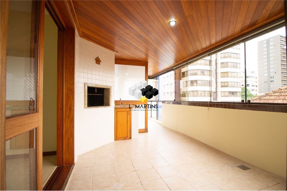 Apartamento à venda com 3 quartos, 158m² - Foto 18