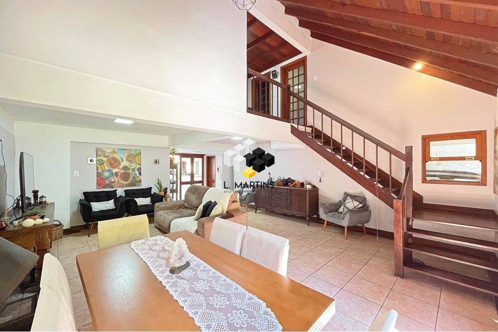 Casa em condomínio à venda  no Ipanema - Porto Alegre, RS. Imóveis