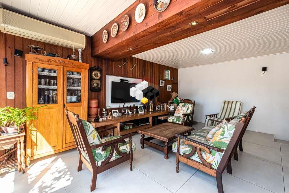 Apartamento à venda com 3 quartos, 237m² - Foto 6