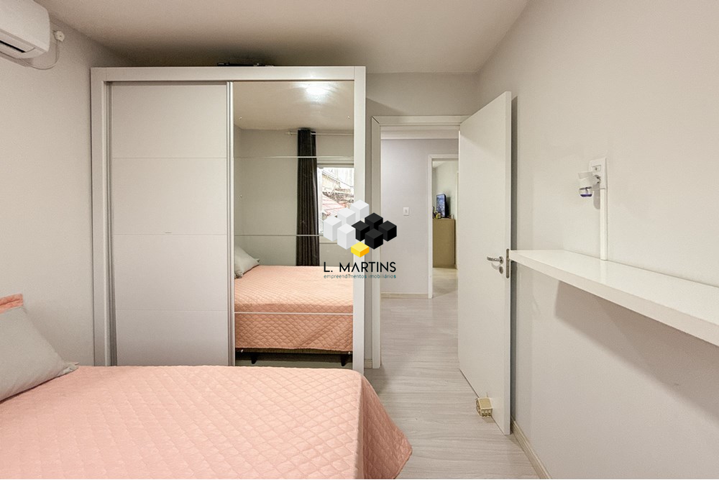 Casa à venda com 5 quartos, 195m² - Foto 29