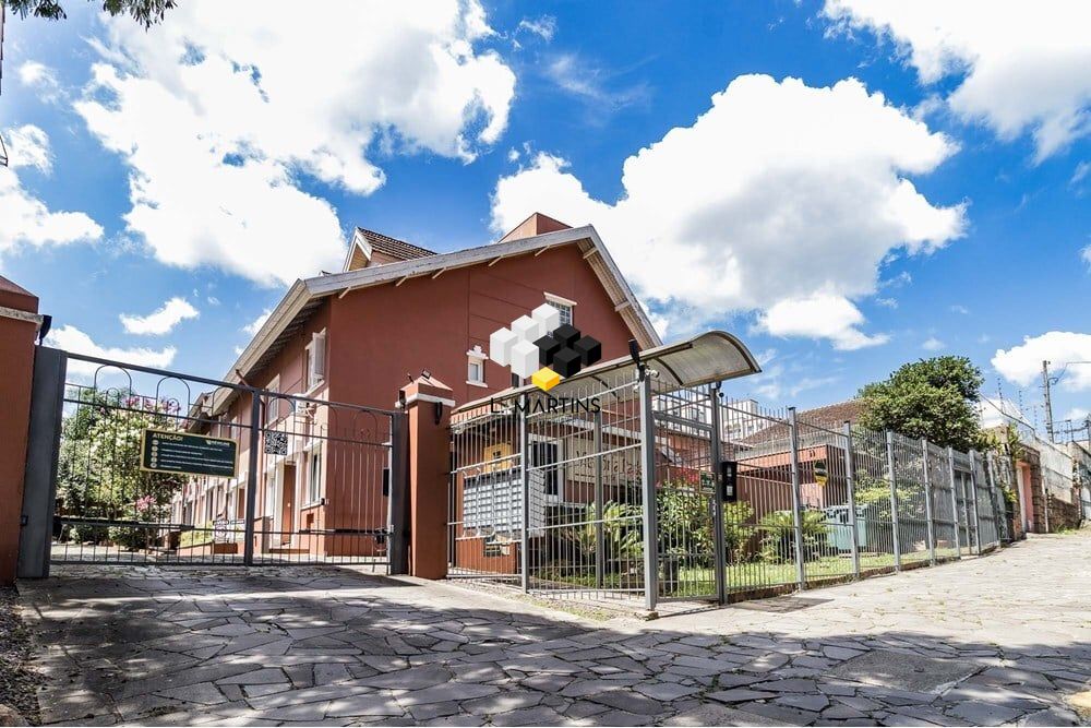 Casa em condomínio à venda  no Teresópolis - Porto Alegre, RS. Imóveis