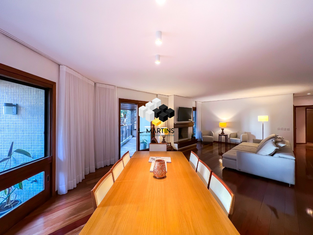 Apartamento de 4 quartos, 278m² no bairro Moinhos de Vento, em Porto Alegre | Eu Corretor