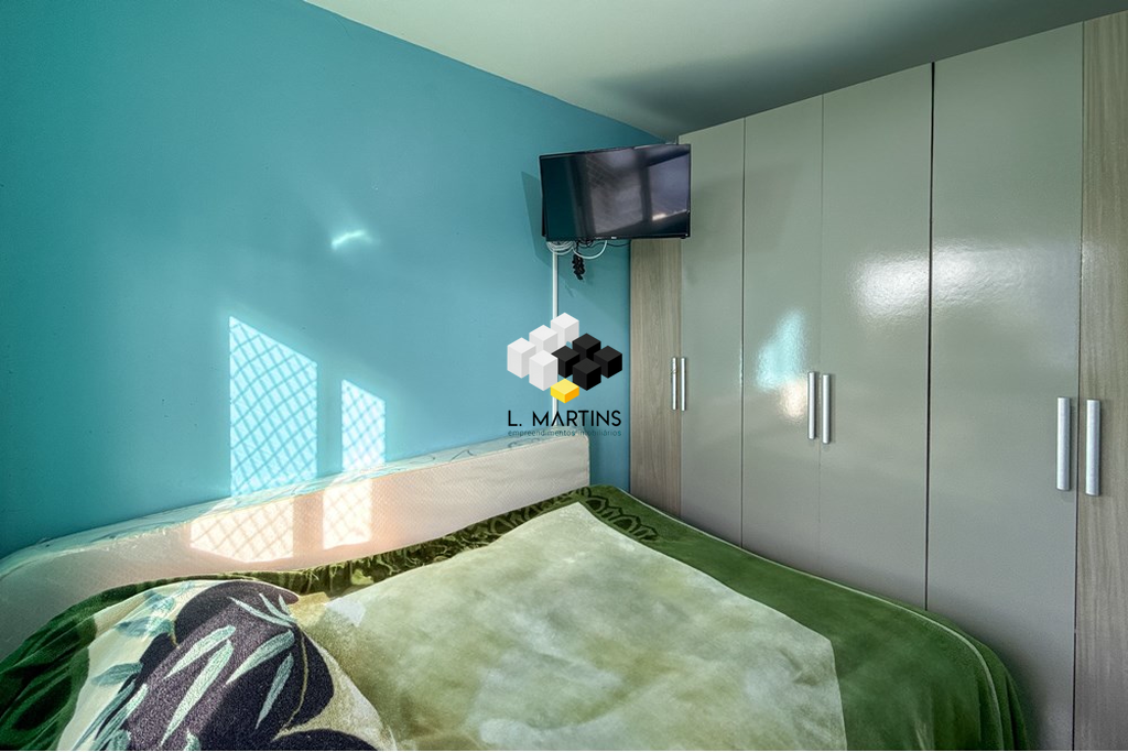 Apartamento com 2 Dormitórios à venda, 47 m² por R$ 235.000,00 Apartamento com 2 Dormitórios à venda, 47 m² por R$ 235.000,00