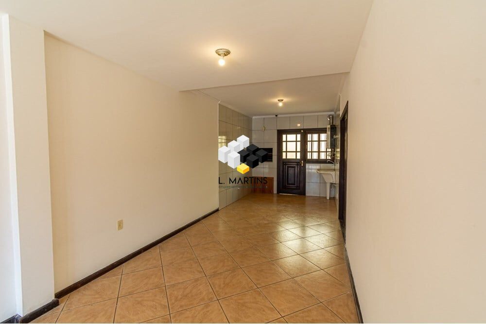Casa de 3 quartos, 180m² no bairro Nossa Senhora das Graças, em Canoas | Eu Corretor