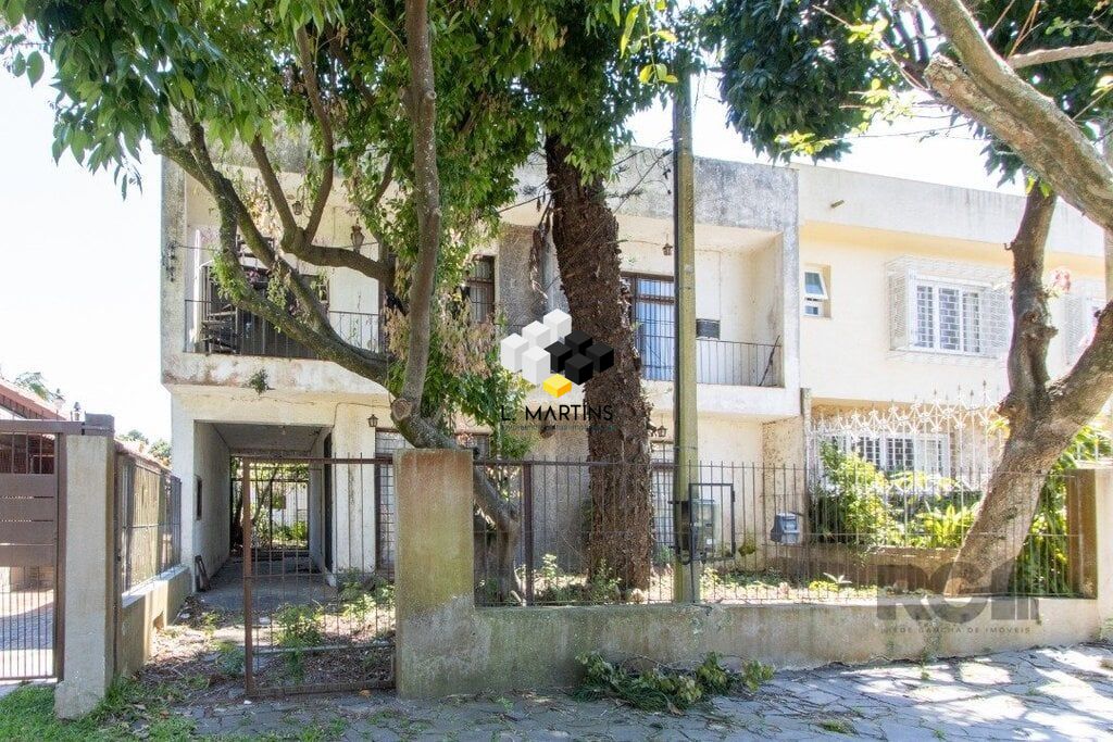 Casa à venda  no Tristeza - Porto Alegre, RS. Imóveis