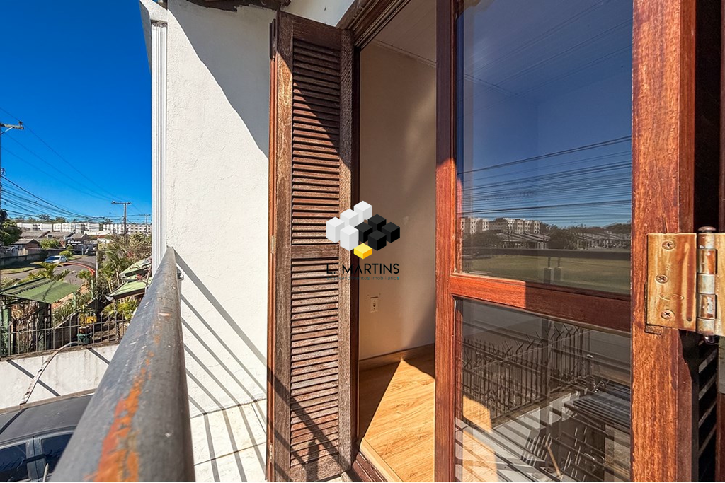 Casa com 2 Dormitórios à venda, 67 m² por R$ 319.000,00 Casa com 2 Dormitórios à venda, 67 m² por R$ 319.000,00