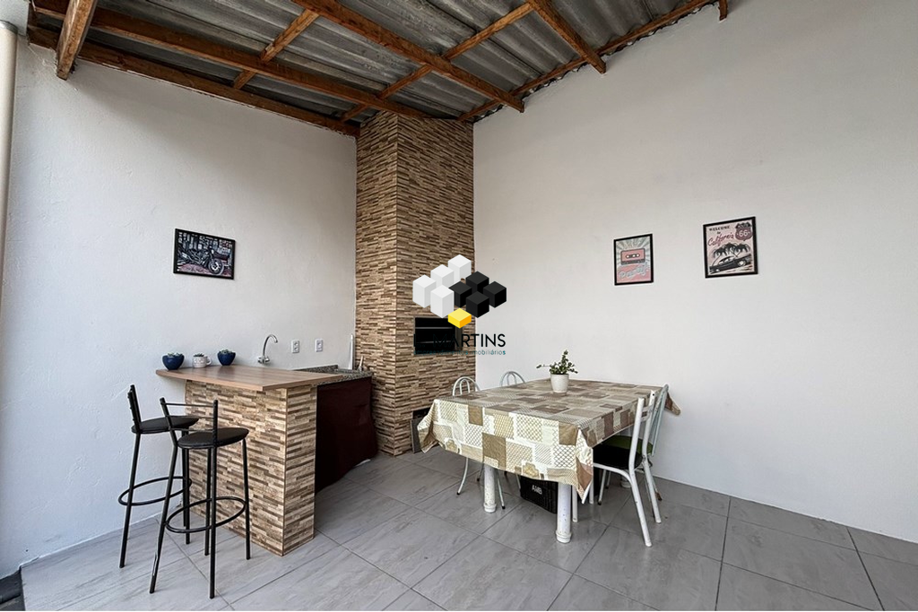 Casa à venda com 2 quartos, 98m² - Foto 18
