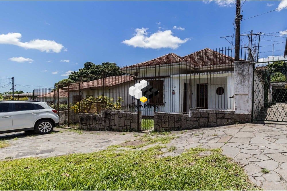 Casa à venda  no Partenon - Porto Alegre, RS. Imóveis