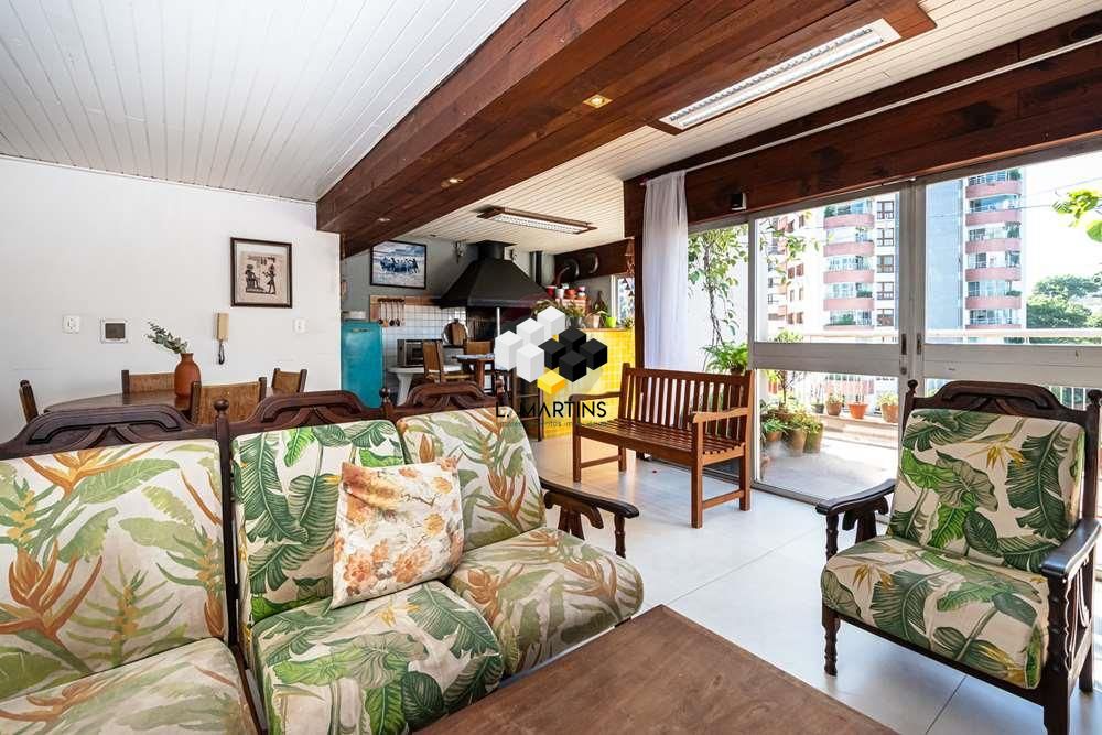 Apartamento à venda com 3 quartos, 237m² - Foto 4