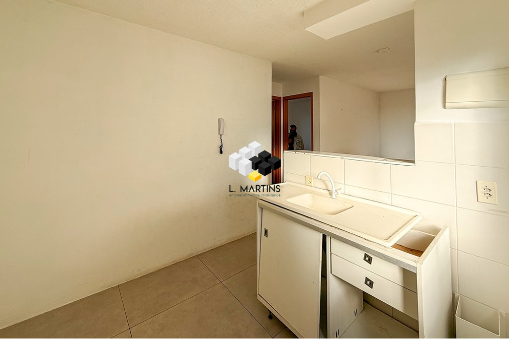 Apartamento à venda com 2 quartos, 42m² - Foto 12