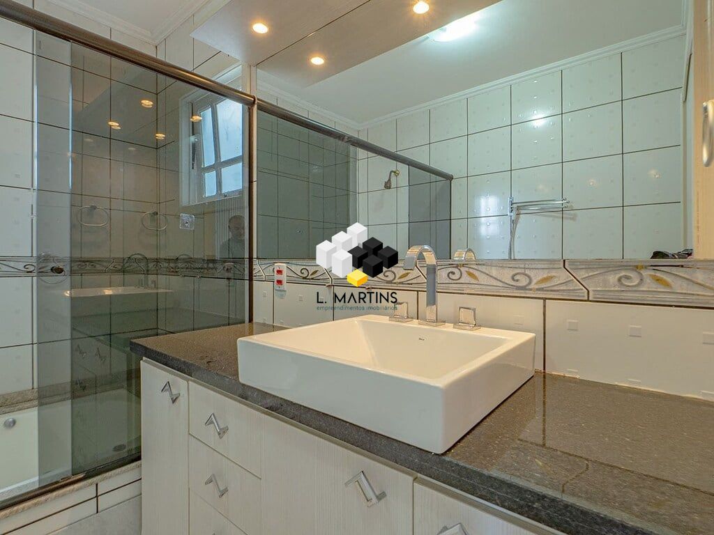 Casa de 3 quartos, 224m² no bairro Sarandi, em Porto Alegre | Eu Corretor