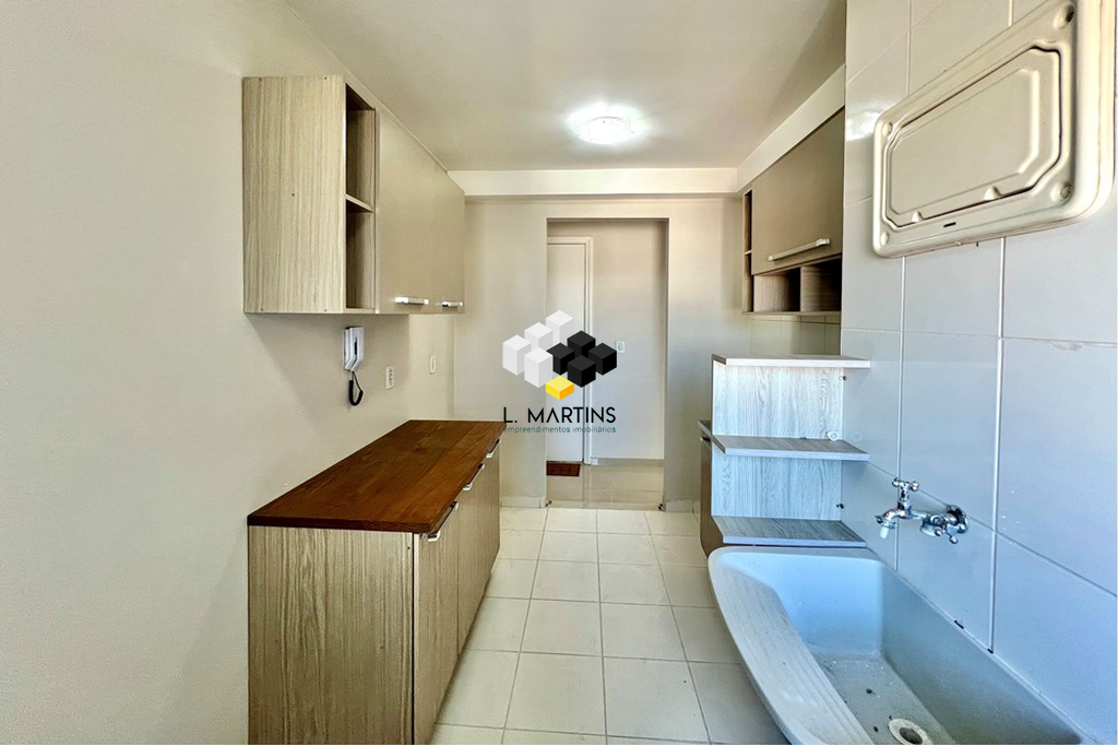 Apartamento com 3 Dormitórios à venda, 57 m² por R$ 265.000,00 Apartamento com 3 Dormitórios à venda, 57 m² por R$ 265.000,00