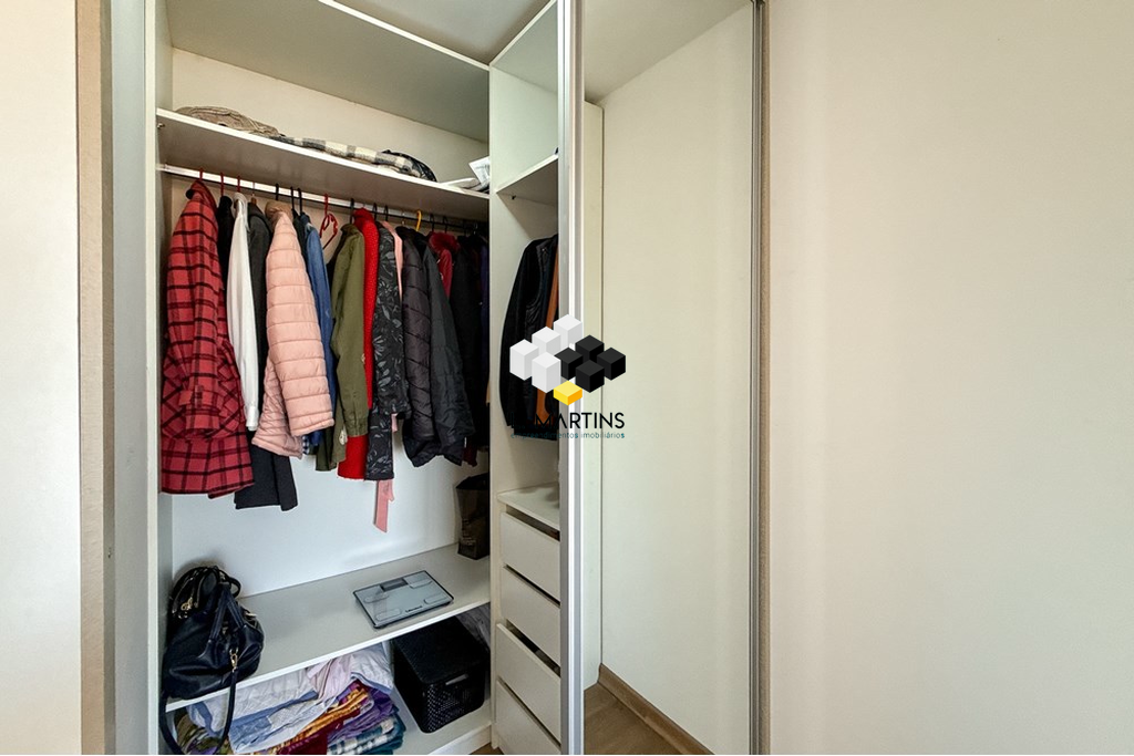 Apartamento à venda com 3 quartos, 123m² - Foto 12
