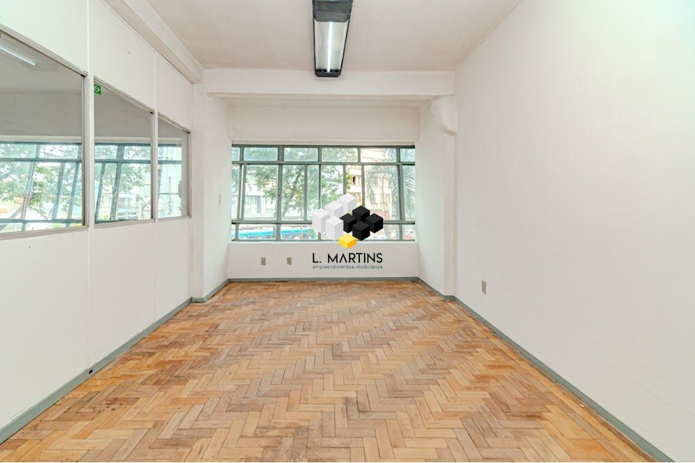 Sala Comercial de 410m² no bairro São Geraldo, em Porto Alegre | Eu Corretor