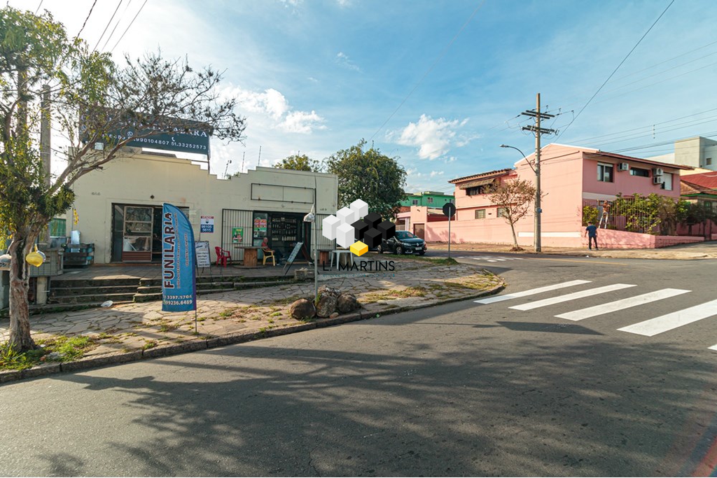 img197718929