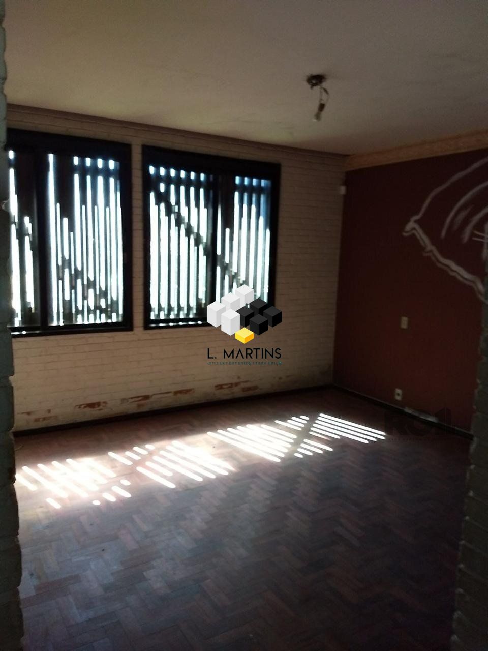 img120384294