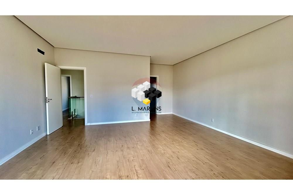 Casa, 3 quartos, 234 m² - Foto 33