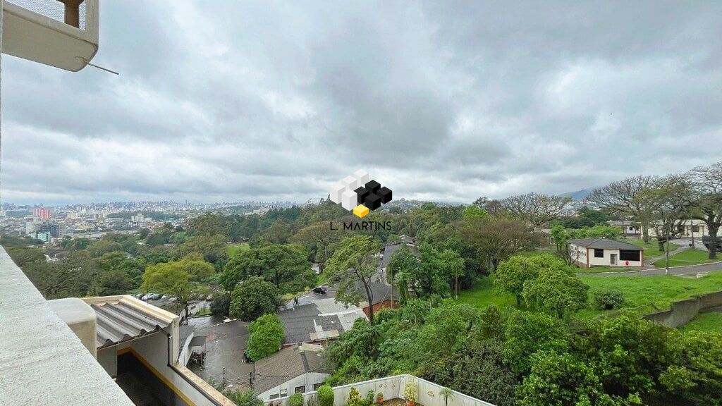 img120375106